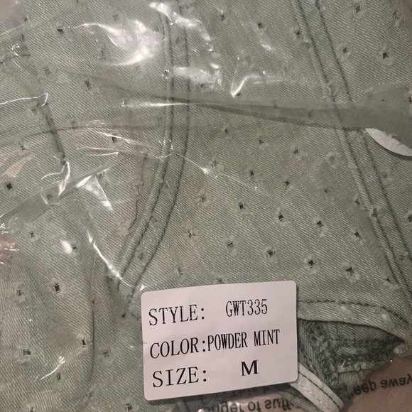 POL Sage Green Textured Crop Top NWOT - Picture 5 of 5